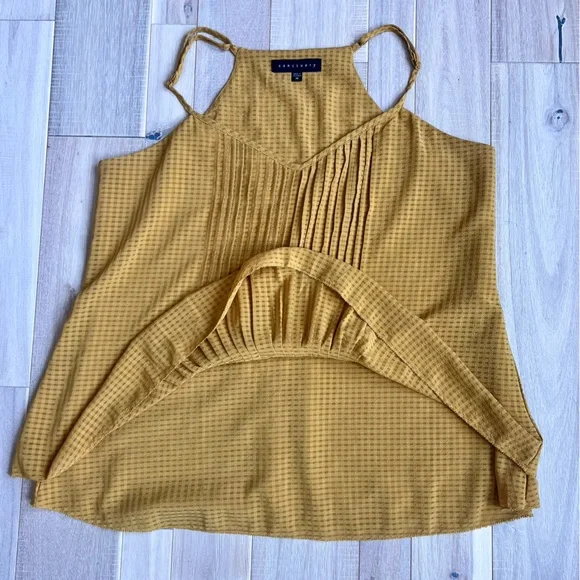 SANCTUARY mustard yellow pleated front, light ruffle trim sleeveless V neck top - Picture 5 of 10